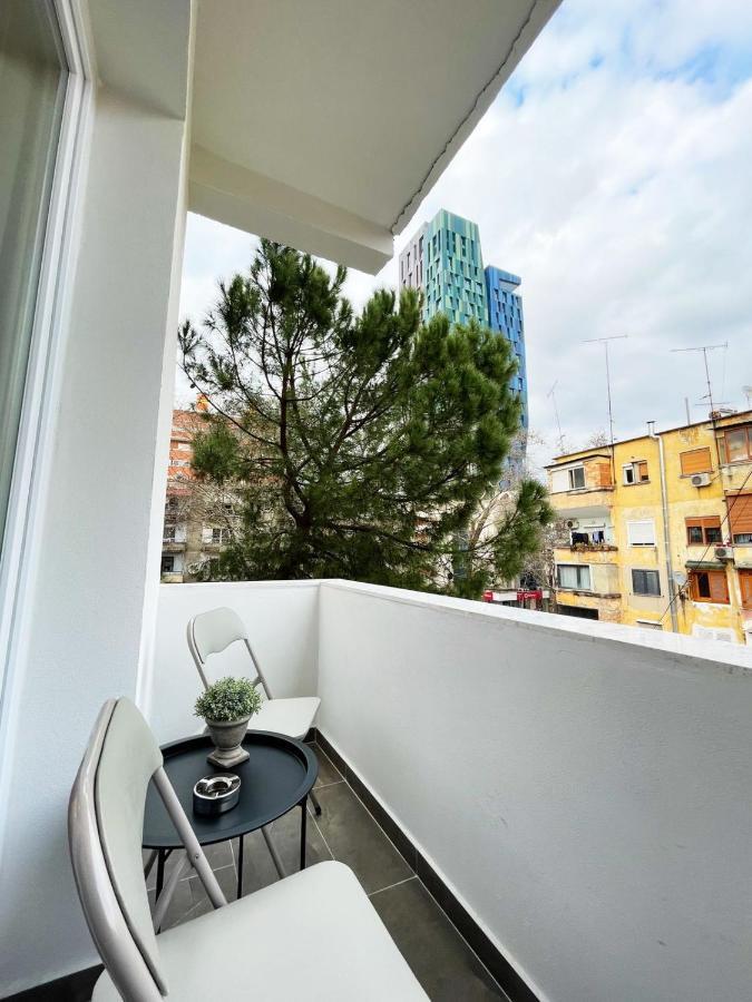 Aj Apartments, Hidden Gem In The Heart Of Tirana Extérieur photo