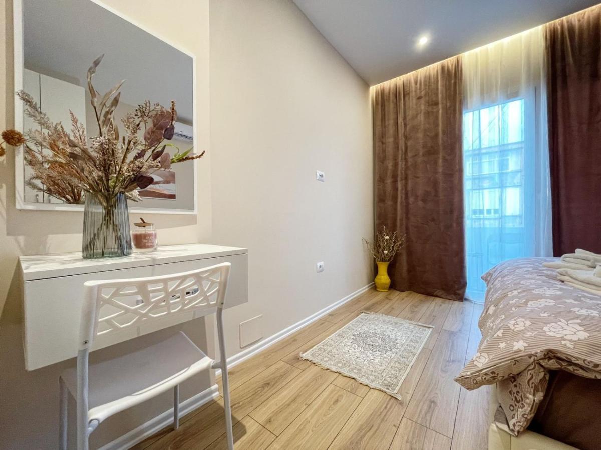 Aj Apartments, Hidden Gem In The Heart Of Tirana Extérieur photo